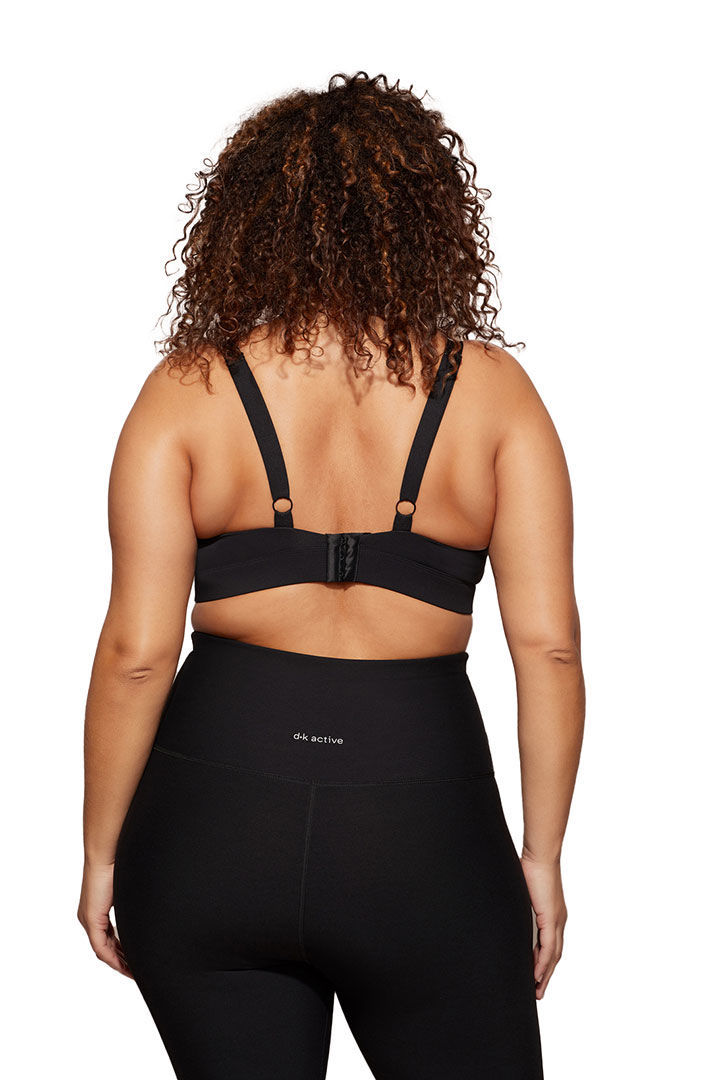 Picture of Essential Crop Plus Size-Black