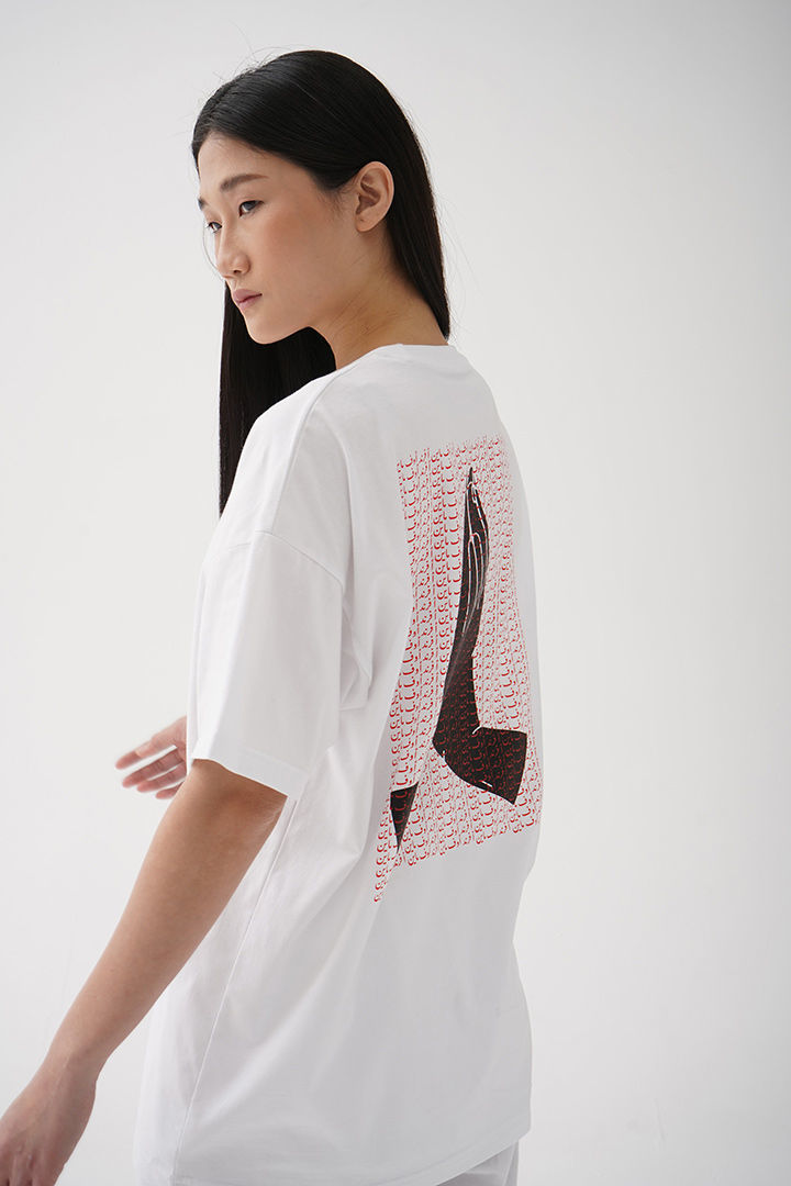 Picture of (FRND)ly Prayer Tshirt-White