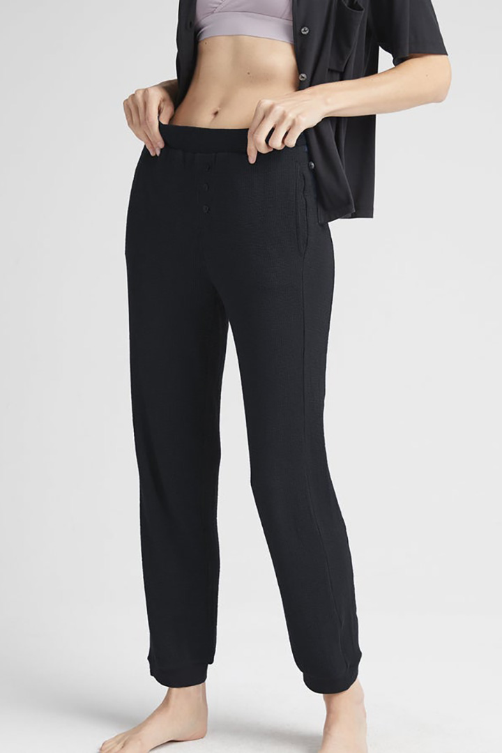 Picture of Bounce Knit Unwind Pant-Black