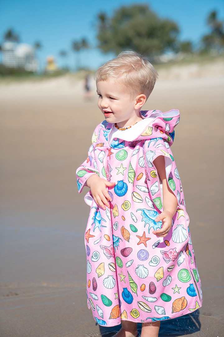 Picture of Kids Beach Towel Pink Shells-Small