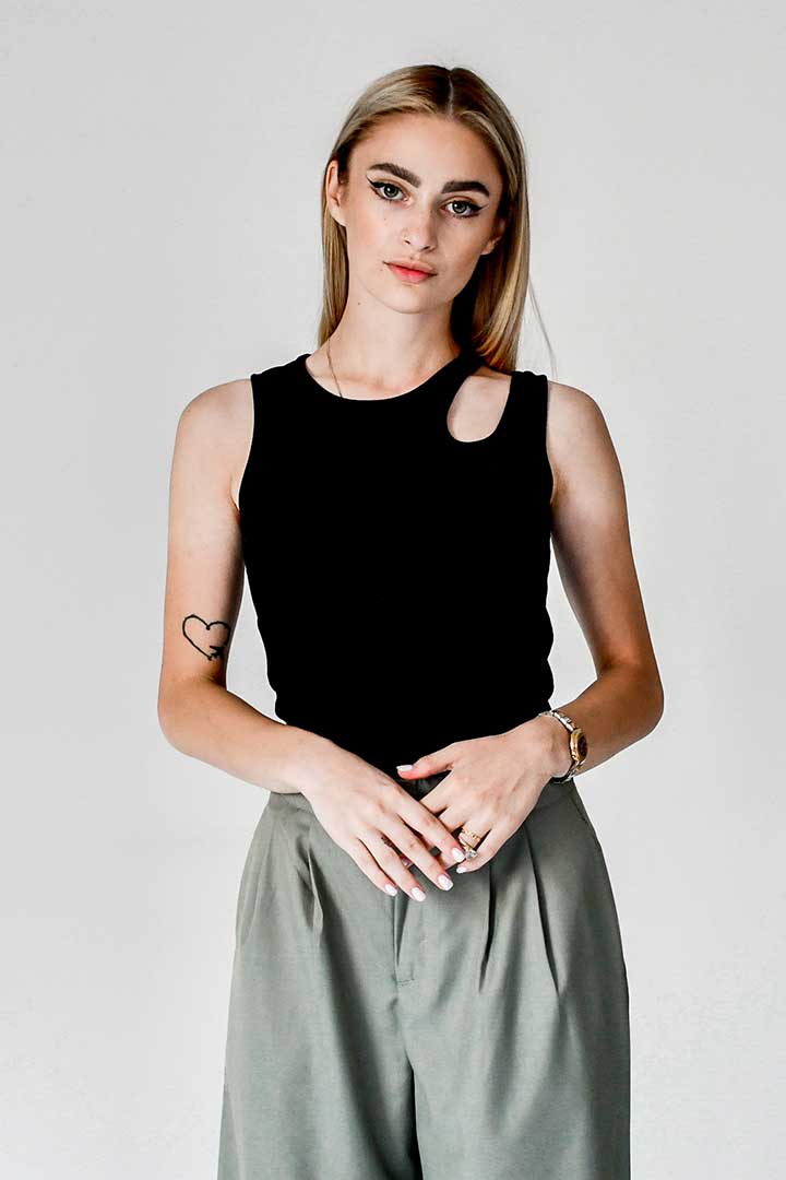 Picture of Cut Out Fitted Tank-Black