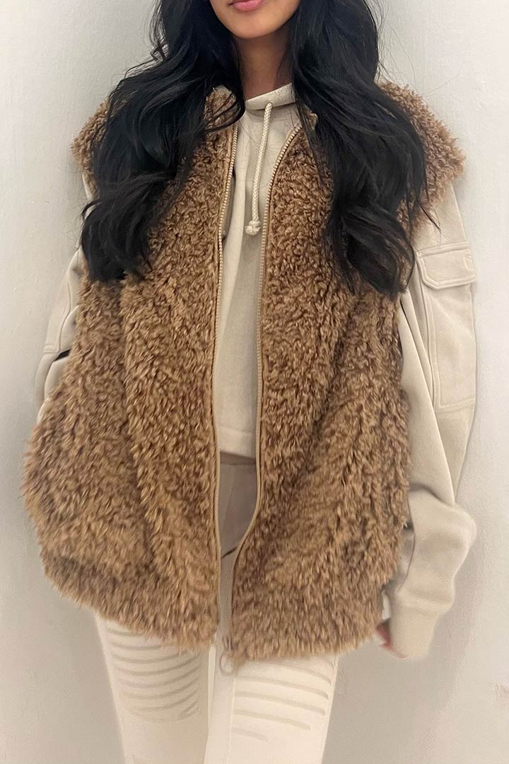 Picture of Shearling Vest-Beige