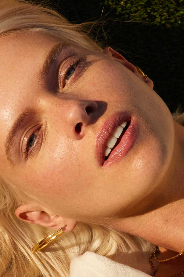 Picture of Balmy Gloss Tinted Lip Oil-Petals