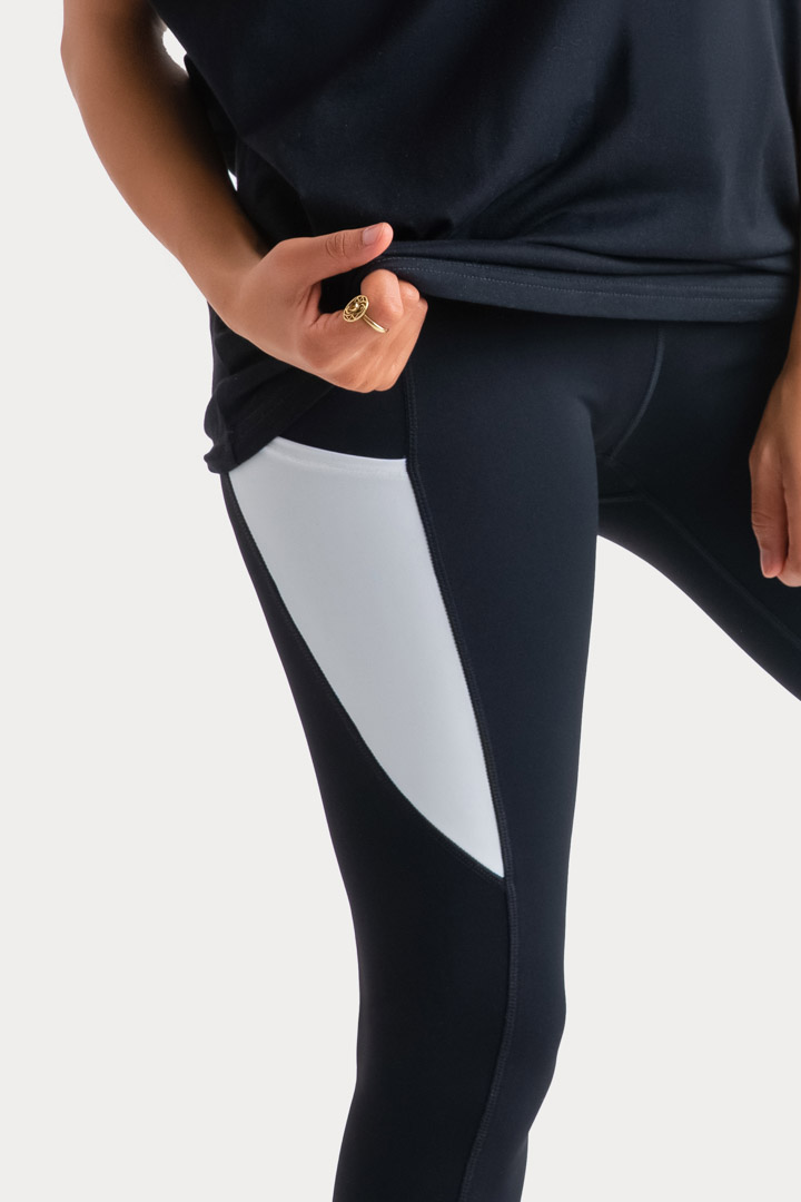Picture of Women Leggings -Black with White