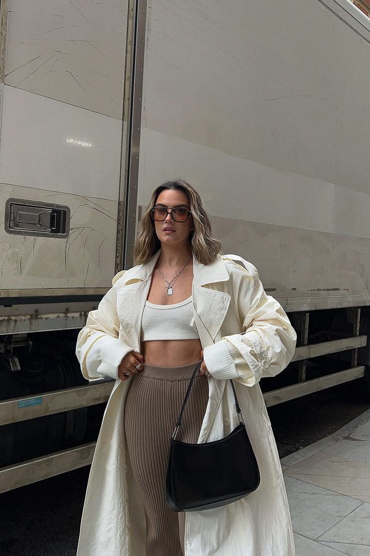 Picture of Oversized Fluid Trench Coat - Off White