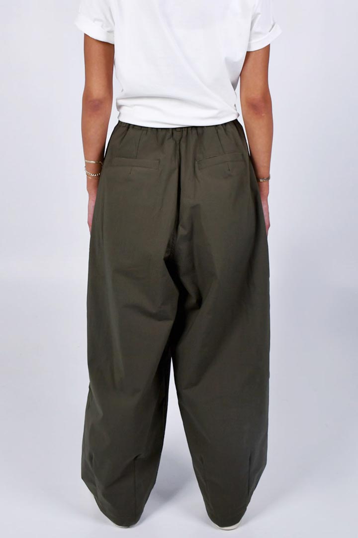 Picture of Wide Leg Parachute Trouser - Green