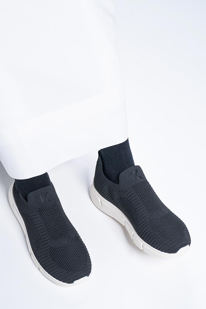 Picture of Slip On Black on White