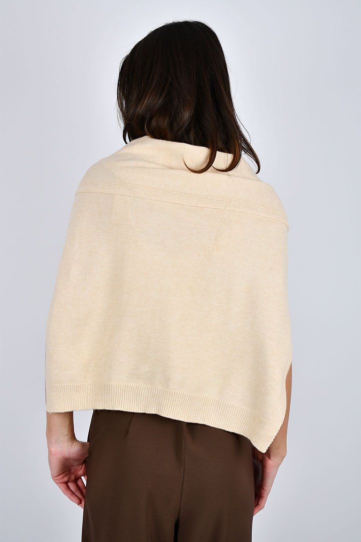 Picture of Over the Shoulder Shawl - Creme