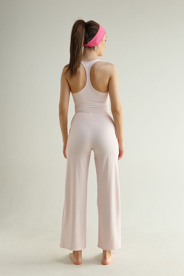 Picture of Vibe Motion Set - Blush Pink