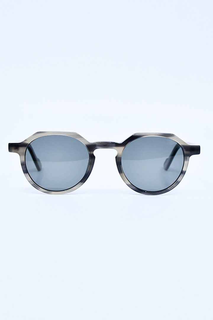 Picture of Mito - Black Turtle/Black