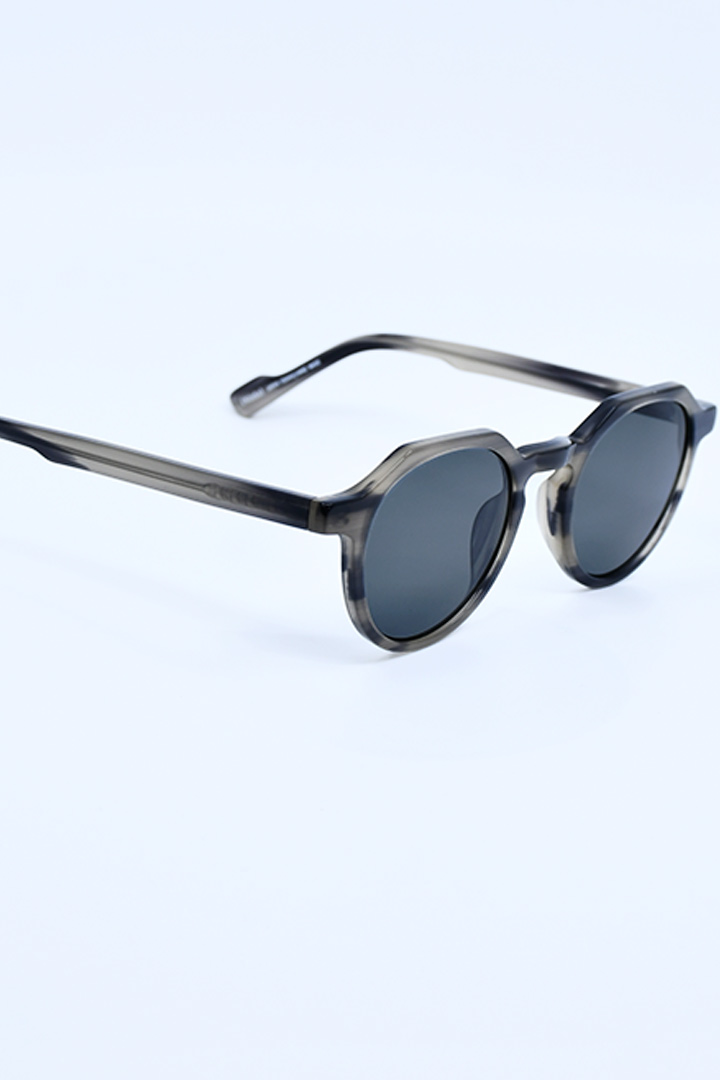 Picture of Mito - Black Turtle/Black