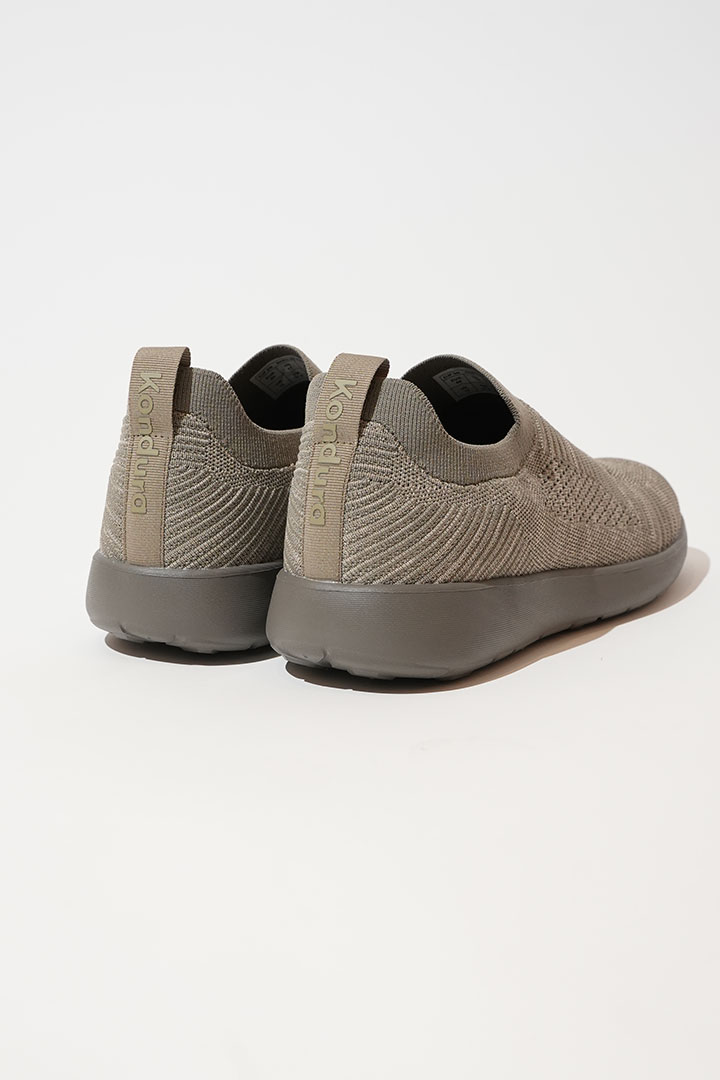 Picture of Cloud Slip On - Khaki On Khaki