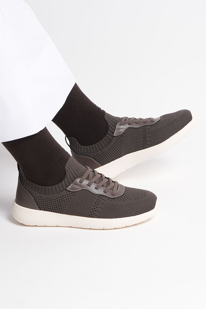 Picture of Cloud Walk - Brown Leather on Off White