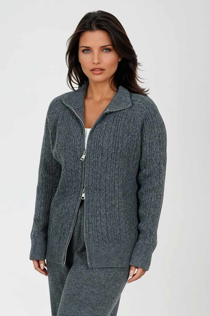 Picture of Cable Knit Set - Grey