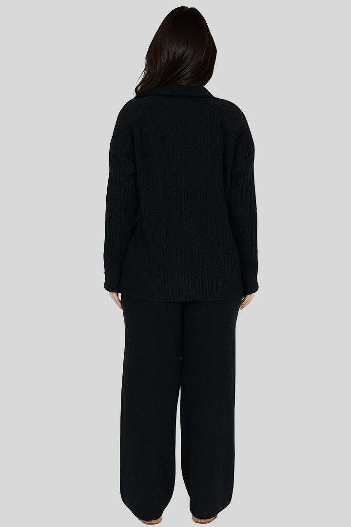 Picture of Cable Knit Set - Black