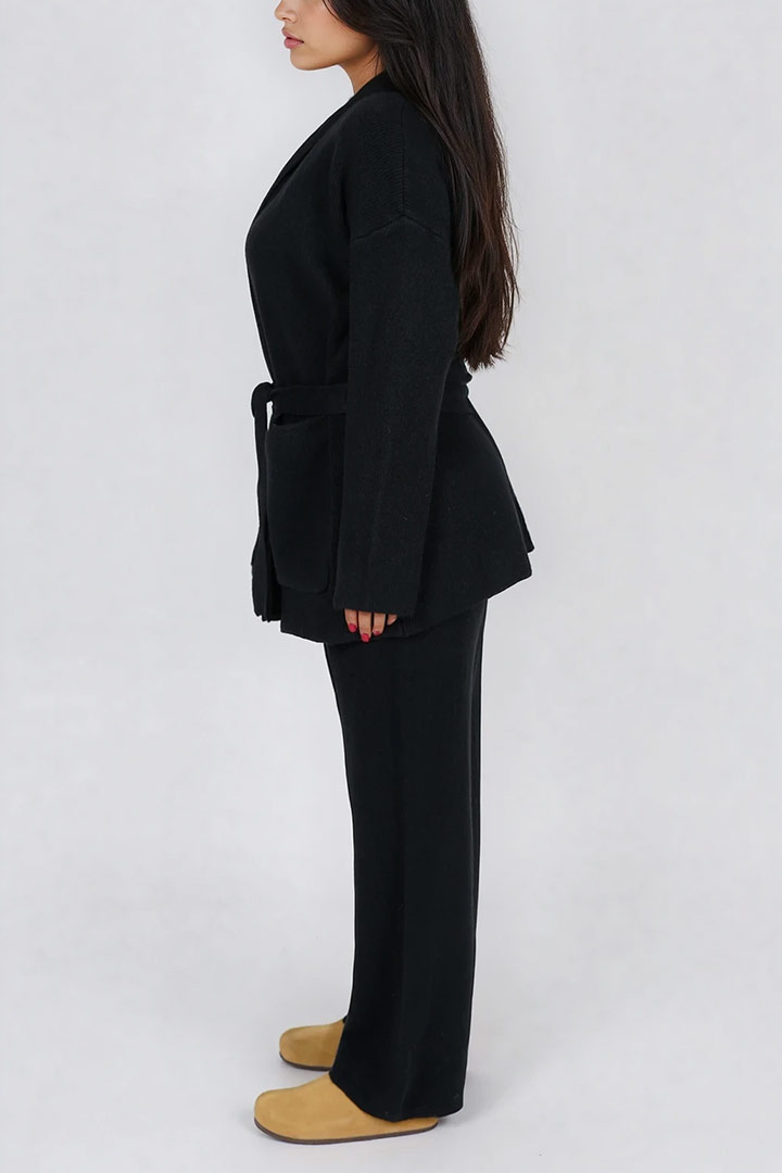 Picture of Solid 3-piece Knit Set - Black