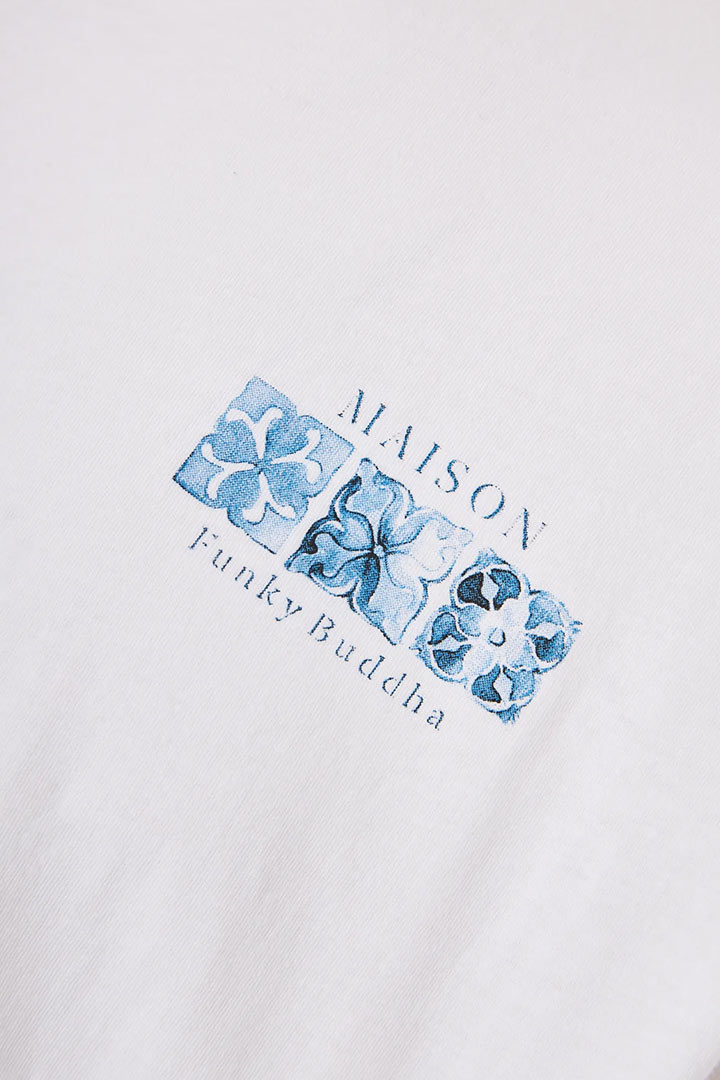 Picture of Cotton Backprint Tee - White