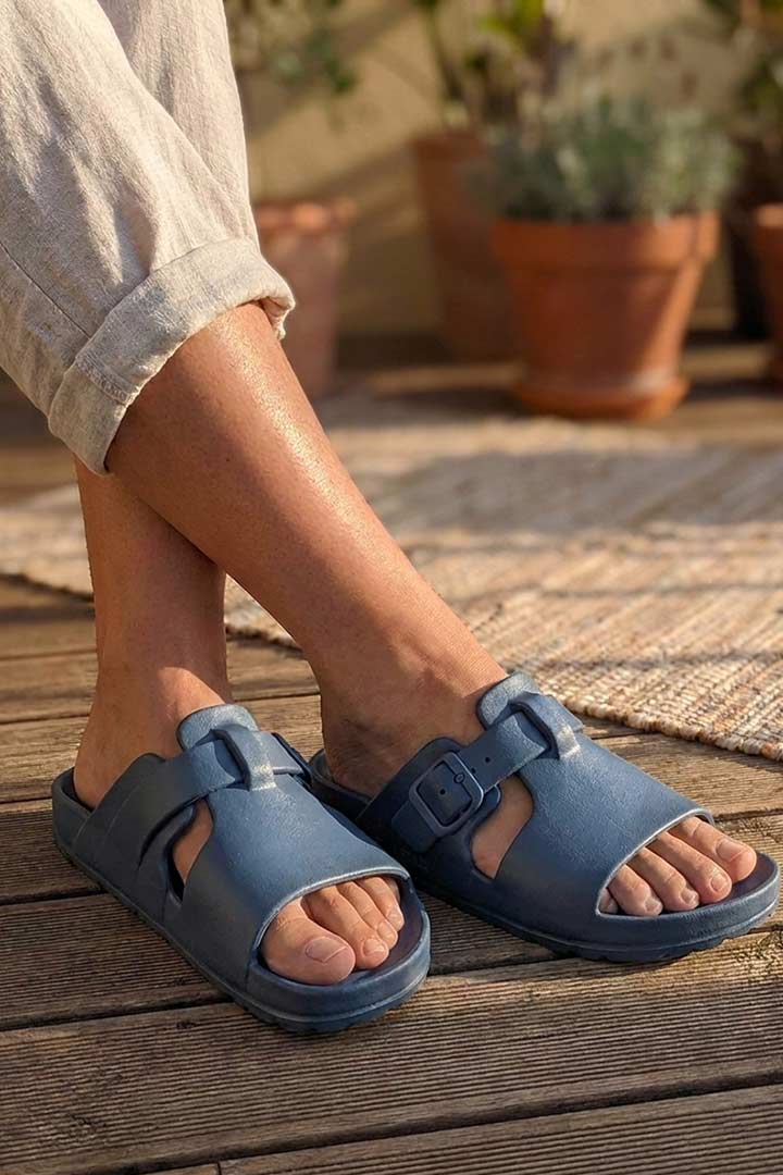 Picture of Malibu EVA - Navy