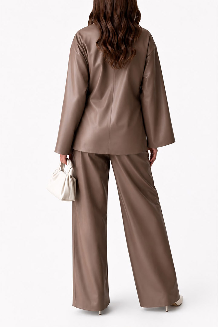 Picture of Leather set - Beige
