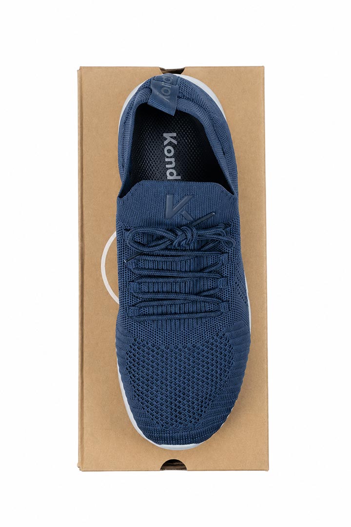 Picture of Navy on Grey