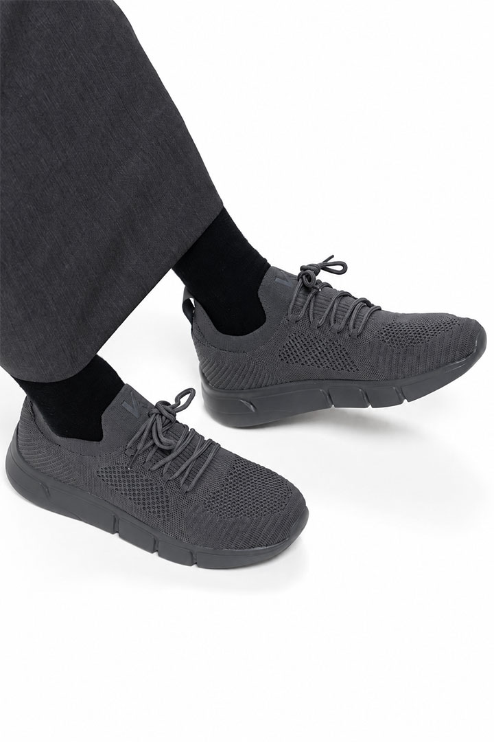 Picture of Dark Grey on Grey 