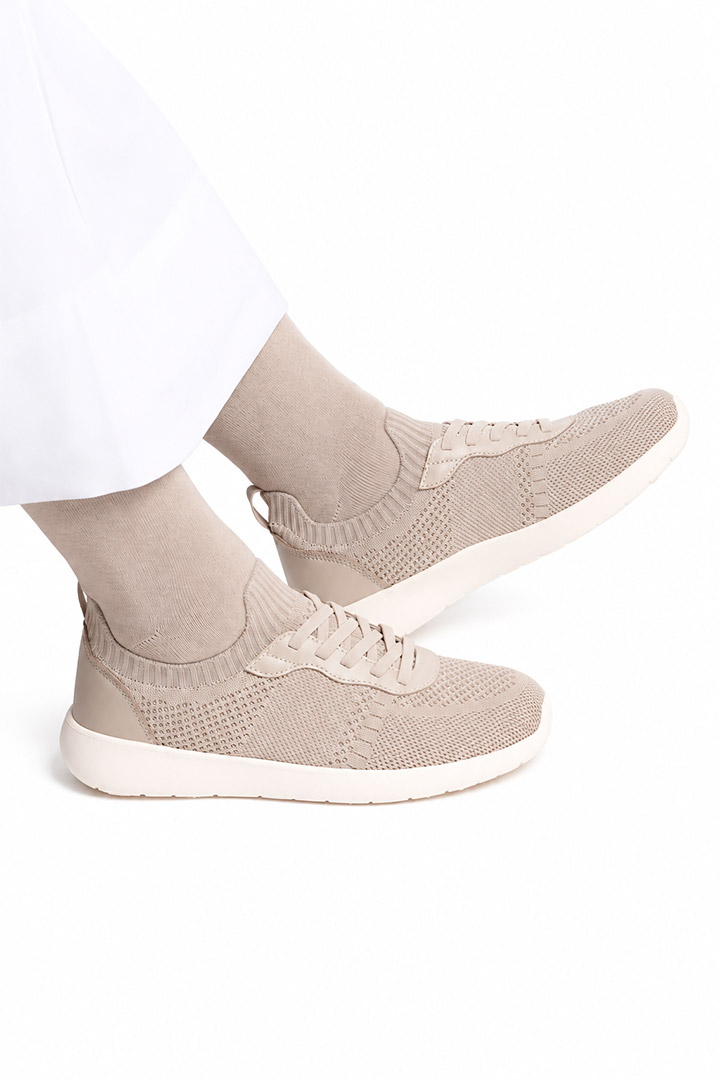 Picture of Cloud Walk - Taupe Leather on Off White