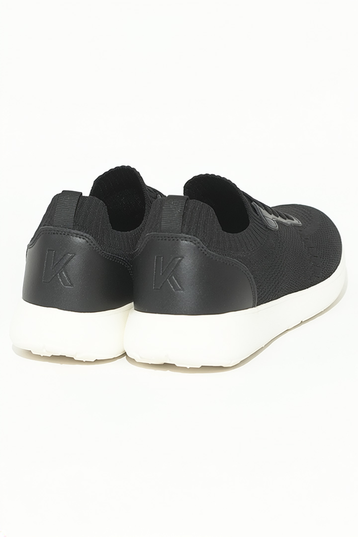 Picture of Cloud Walk - Black Leather on White