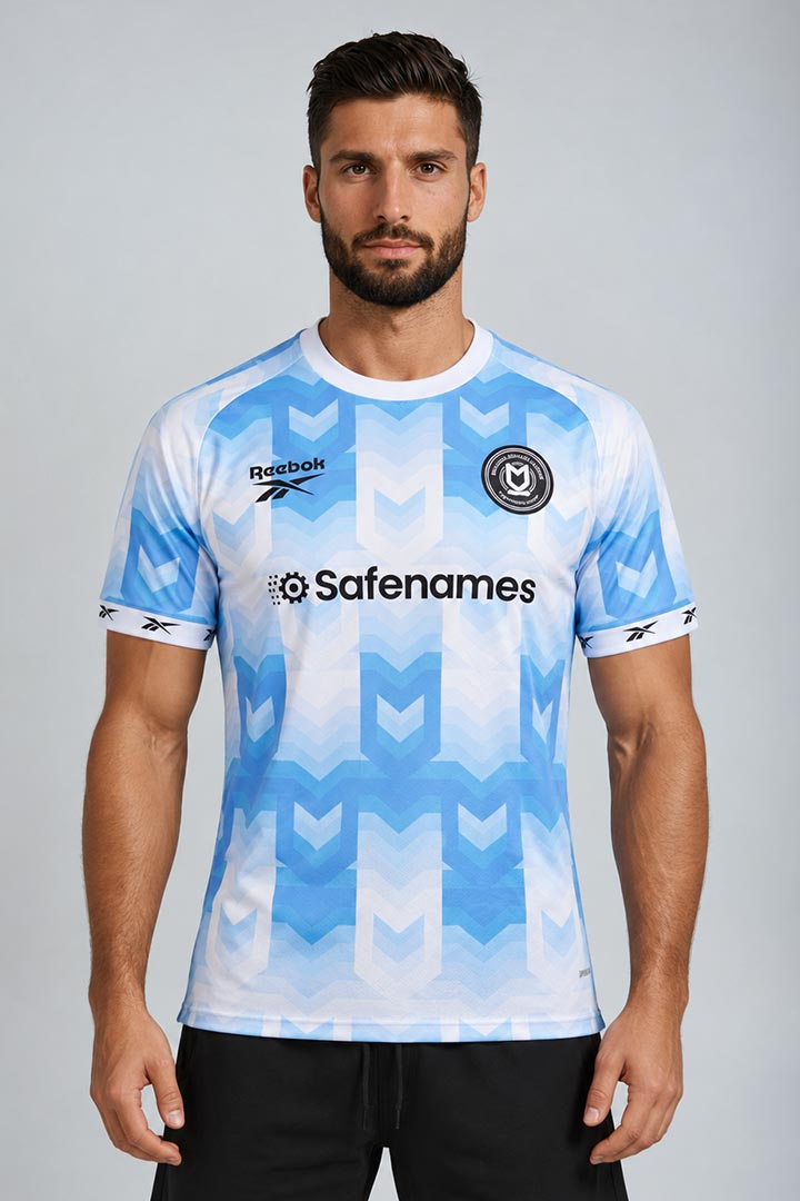 Picture of Player Summer Warm Up Tee 26-27
